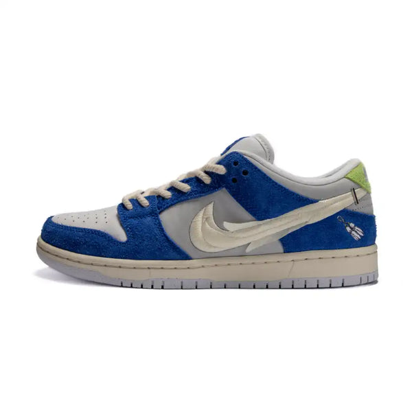 Nike SB Dunk Low Fly Streetwear